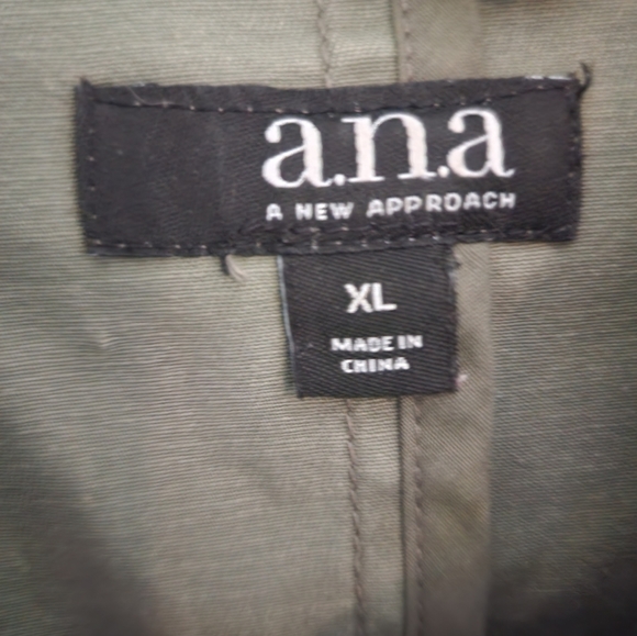 Womans a.n.a A new Approach Green jacket size XL - Picture 2 of 5